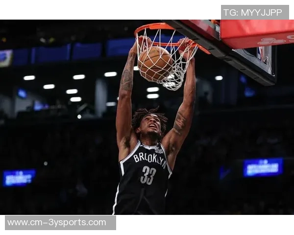 托马斯三分不中曾凡博反篮未能及时得分比赛悬念再起 托马斯三分不中曾凡博反篮未能及时得分比赛悬念再起