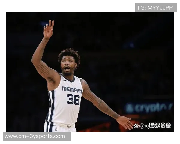 斯玛特今日表现出色教会黄蜂年轻球员防守的真谛 斯玛特今日表现出色教会黄蜂年轻球员防守的真谛